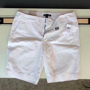 Gap BRAND NEW shorts